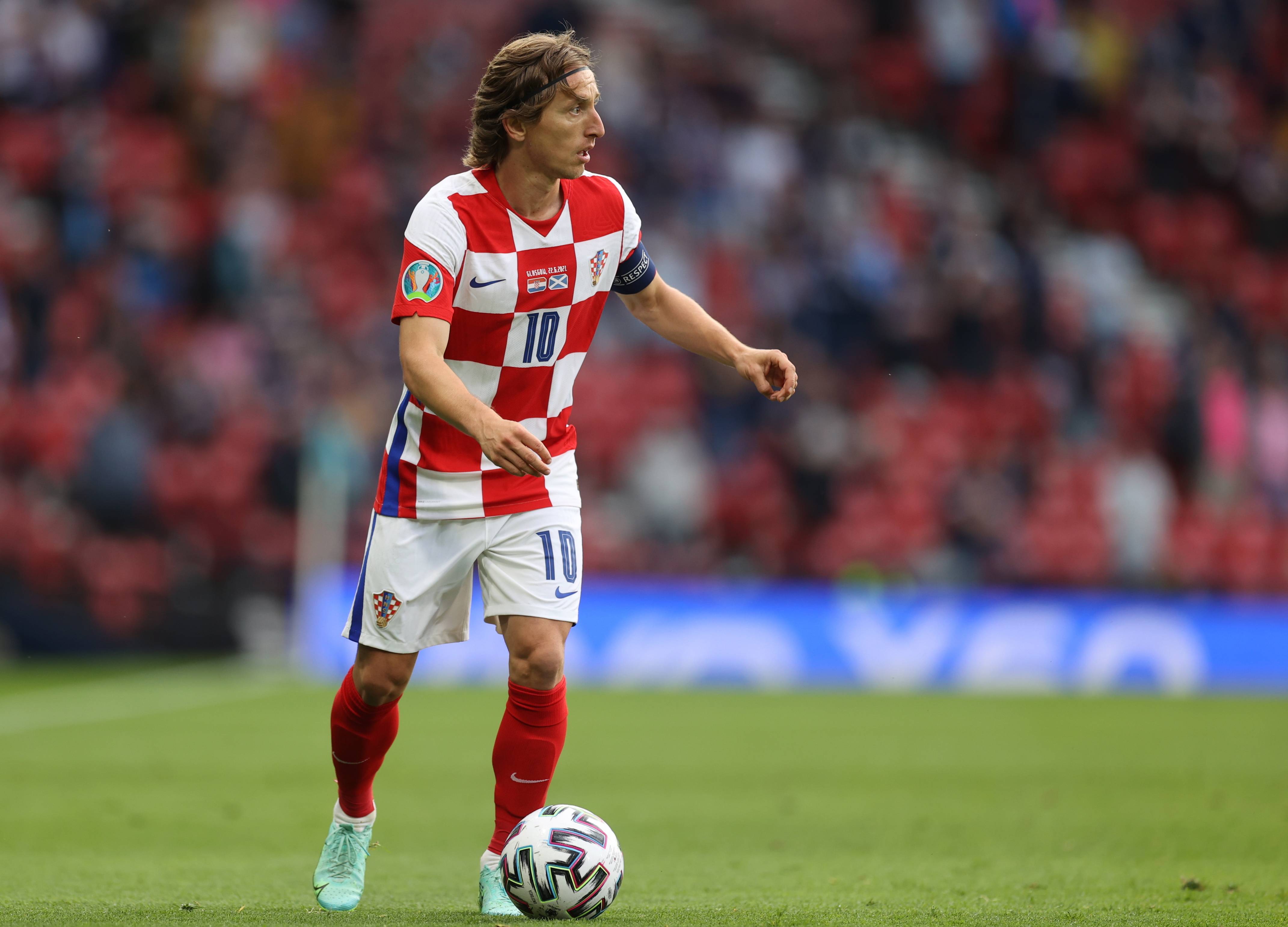 意媒：尤文已询问瑟洛特的转会可能，马竞要价超过3000万欧