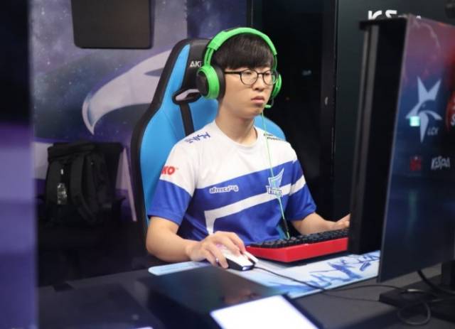 卡扎尔非凡 卡扎尔非凡